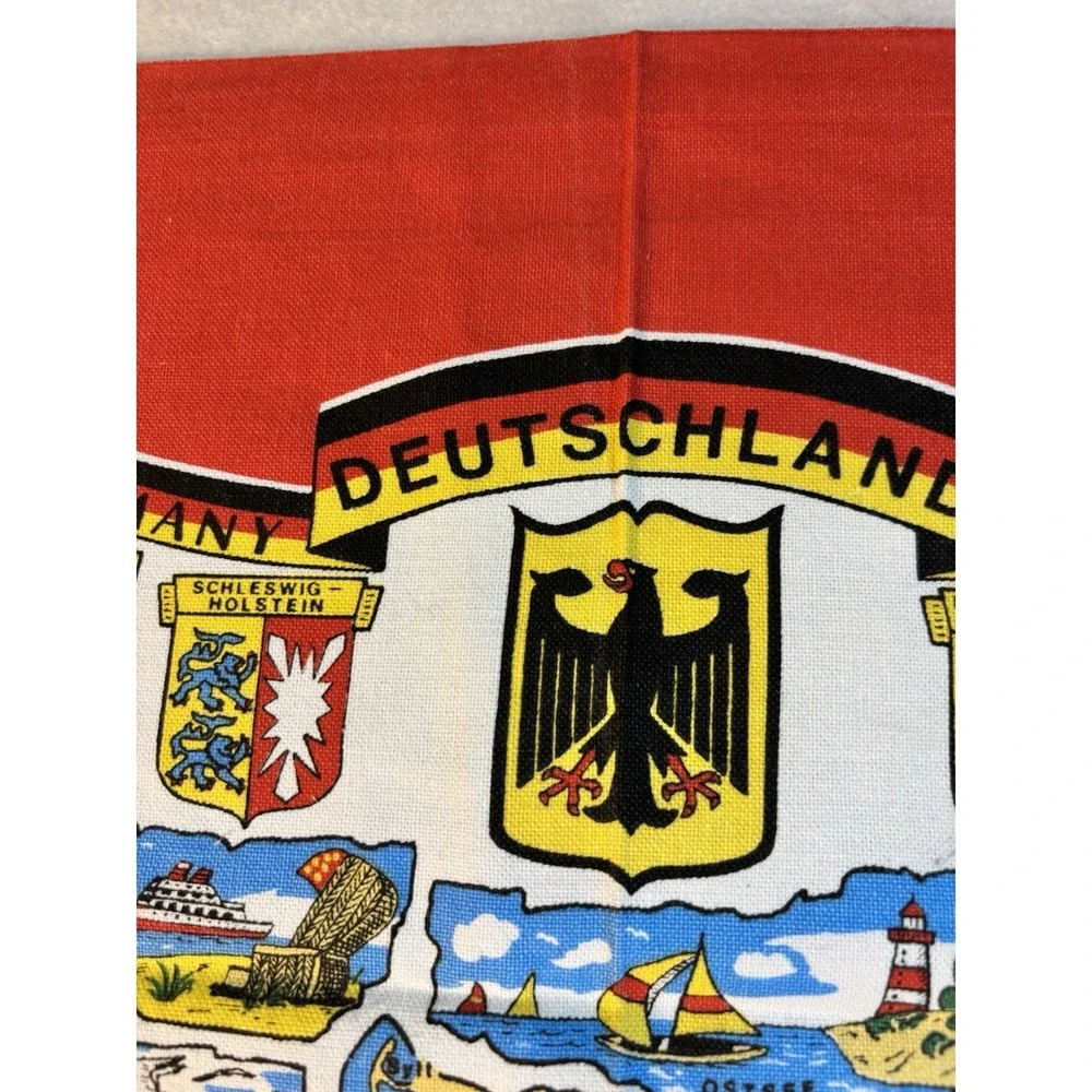 Vintage Map of‎ Germany Souvenir Tea Towel Crests/Leaf Border Linen 28x18 NWOT